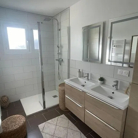 Maison Familiale, Emplacement Ideal